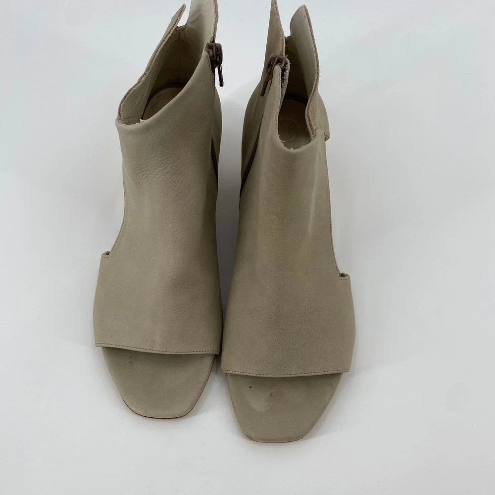 Coclico Open Toe Ankle Booties Women 39 Taupe Leather Block Wood Heel Cutout